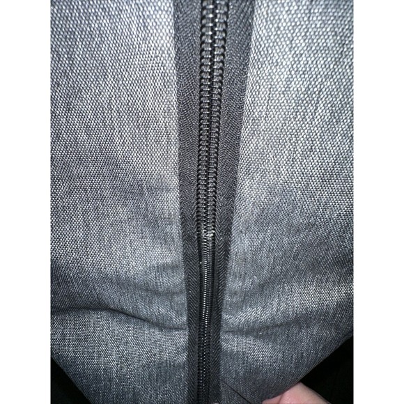 Cote et Ciel Cross Body Bag Riss Memory Tech For Laptop Versatile Gray iPad - Picture 3 of 11